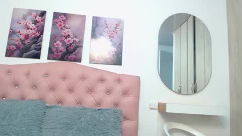 pinky_f00x online show from 12.22.25