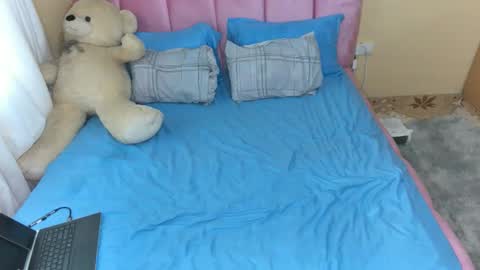 Pinky online show from 11.17.25