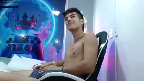 Snapshot of pipe_hot04 chatting on 03.02.26 pipe hot04 online show from 03.02.26