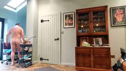 piphwyl online show from 12.10.24