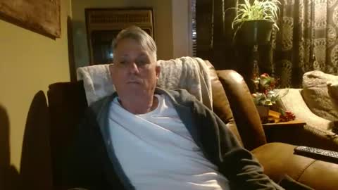 Snapshot of pirate334 chatting on 12.23.24 pirate334 online show from 12.23.24