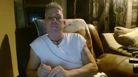 Snapshot of pirate334 chatting on 12.23.25 pirate334 online show from 12.23.25