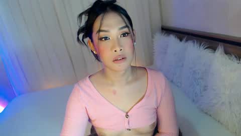 Ari online show from 04.16.26