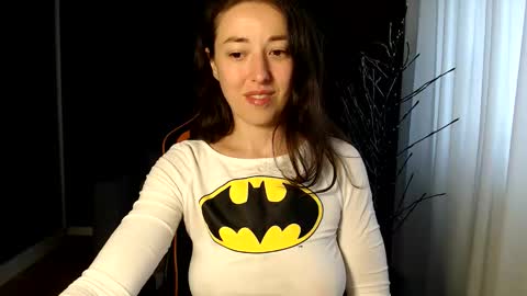 piscesgirl06 online show from 11.18.25