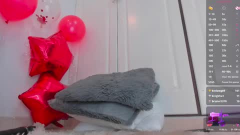 PittAndLunaa69 online show from 02.14.25