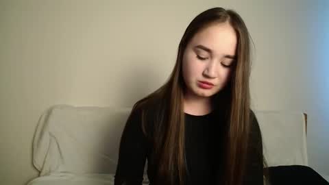 Lily online show from 05.14.26