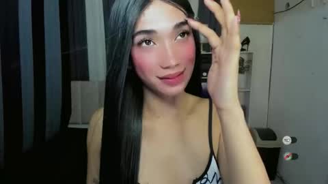 pixiedoll_ online show from 05.14.26