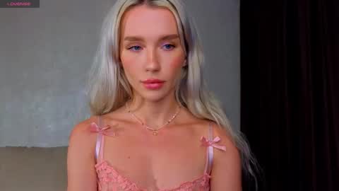 Emmy and Edward online show from 09.08.25