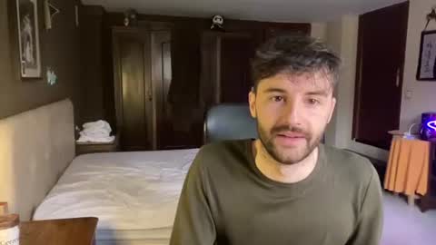 placebo14 online show from 03.08.25