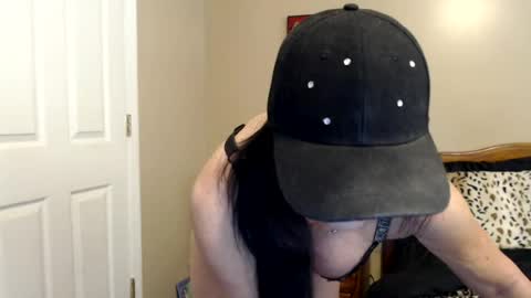 Snapshot of playfulkitten17 chatting on 08.02.26 playfulkitten17 online show from 08.02.26
