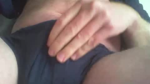 Snapshot of playfullfingers chatting on 10.08.25 playfullfingers online show from 10.08.25