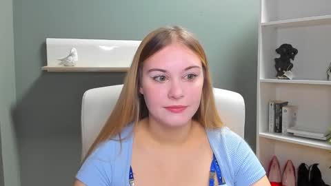 Valeria online show from 01.06.25