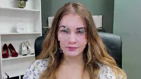 Valeria online show from 11.06.25