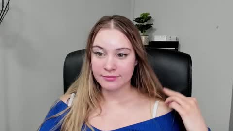 Valeria online show from 03.28.26