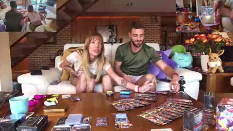 Snapshot of playtimewithv chatting on 09.27.25 Horny Housewife V Husband online show from 09.27.25