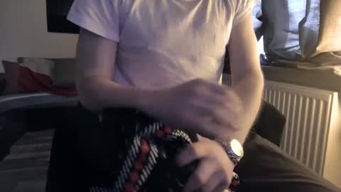 Hello ask me  . Im glad  to see you here in my room. Welcome PVT is open online show from 12.25.24