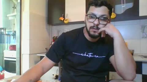 pleas3s_sweet online show from 02.02.25