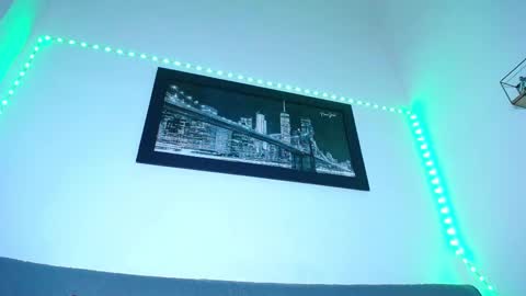 Snapshot of pleassing_ebonny chatting on 02.20.25 CHARLOTTE online show from 02.20.25