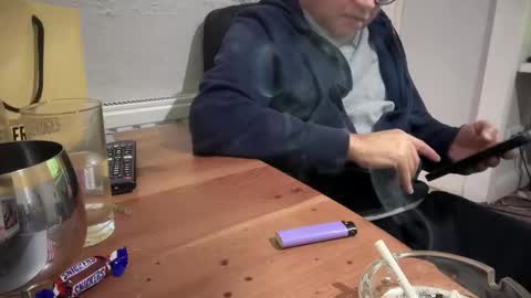 Snapshot of pleasure6887604 chatting on 11.30.25 MirIsk online show from 11.30.25