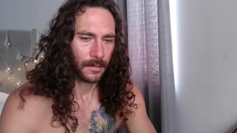 Snapshot of pleasurea chatting on 11.08.25 pleasure online show from 11.08.25