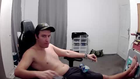 plkrisztian online show from 10.26.25