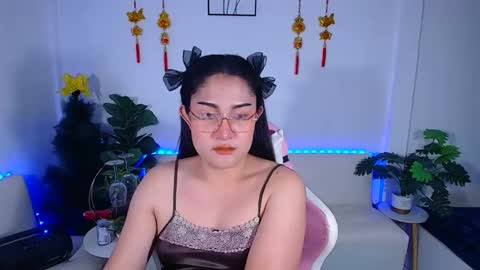 Ploysai online show from 03.27.26