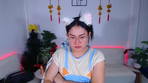Ploysai online show from 04.30.26