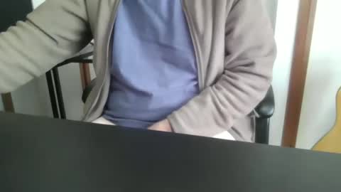 Snapshot of pls_panties chatting on 12.23.24 pls panties online show from 12.23.24