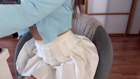 Snapshot of plumybun chatting on 11.10.25 Acey online show from 11.10.25