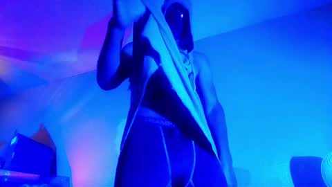StraightPlush online show from 05.21.26