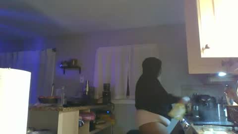 Plushbunny420 online show from 10.08.25