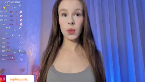 Snapshot of plusvibe chatting on 02.13.25 Sophie online show from 02.13.25