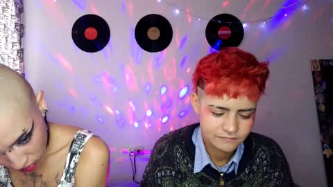   online show from 01.08.25