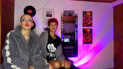   online show from 02.04.25