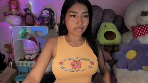 Snapshot of pocahontas_cute chatting on 01.12.26 Nicole online show from 01.12.26