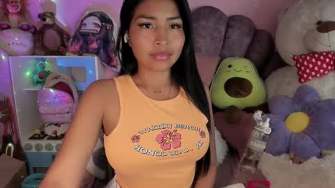 Snapshot of pocahontas_cute chatting on 01.13.26 Nicole online show from 01.13.26