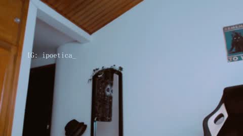 IG ipoetica  online show from 02.04.25