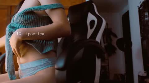 IG ipoetica  online show from 02.11.25