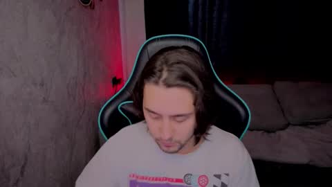 Snapshot of pohyi_ chatting on 02.18.26 pohyi_ online show from 02.18.26