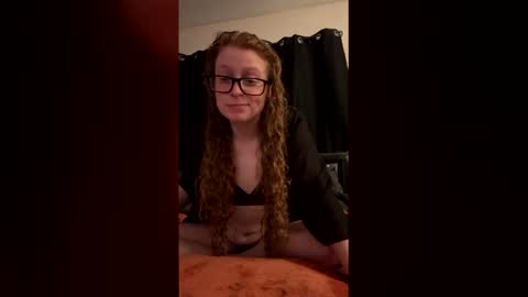 poisonivyy95 online show from 03.02.26