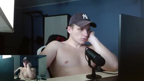 Snapshot of poliglotjoe2 chatting on 01.16.26 Poliglotjoe2 online show from 01.16.26