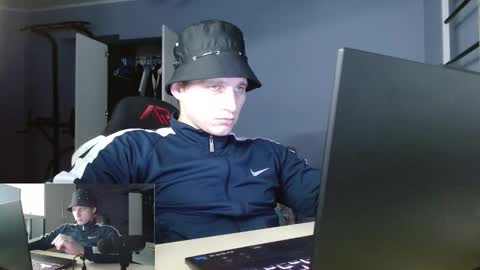 Snapshot of poliglotjoe2 chatting on 02.05.26 Poliglotjoe2 online show from 02.05.26