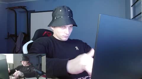 Snapshot of poliglotjoe2 chatting on 02.06.26 Poliglotjoe2 online show from 02.06.26