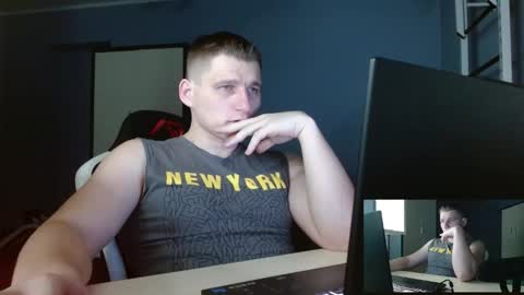 Snapshot of poliglotjoe2 chatting on 02.19.26 Poliglotjoe2 online show from 02.19.26