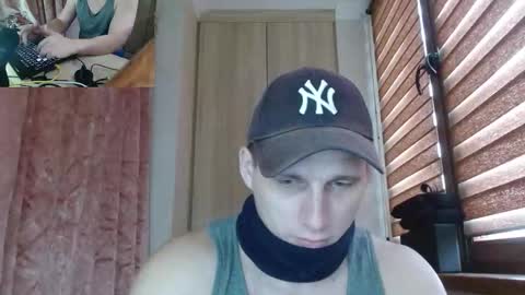 Snapshot of poliglotjoe2 chatting on 03.21.26 Poliglotjoe2 online show from 03.21.26