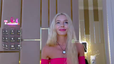 Snapshot of poliina chatting on 07.06.26 Polina online show from 07.06.26