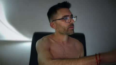 pollabeta online show from 08.08.26