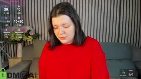 Polly online show from 09.14.25