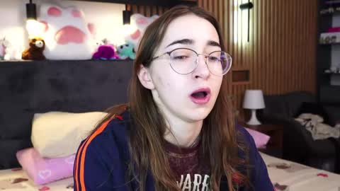 Polly online show from 02.09.26