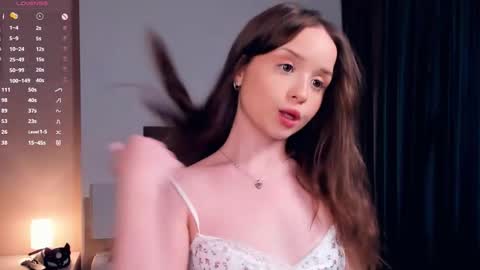 Snapshot of polly_dollie_ chatting on 10.02.25 Renet online show from 10.02.25